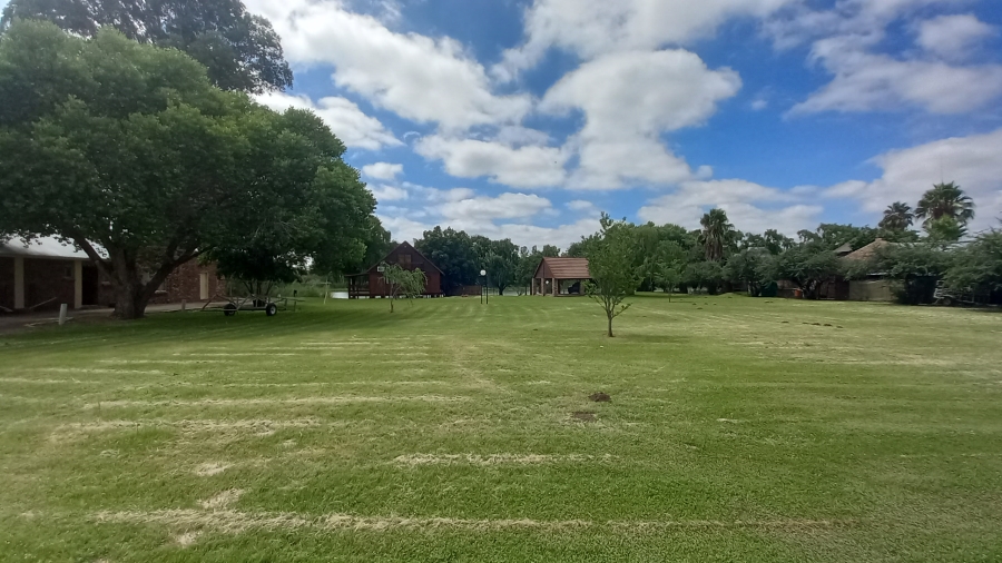 4 Bedroom Property for Sale in Christiana North West